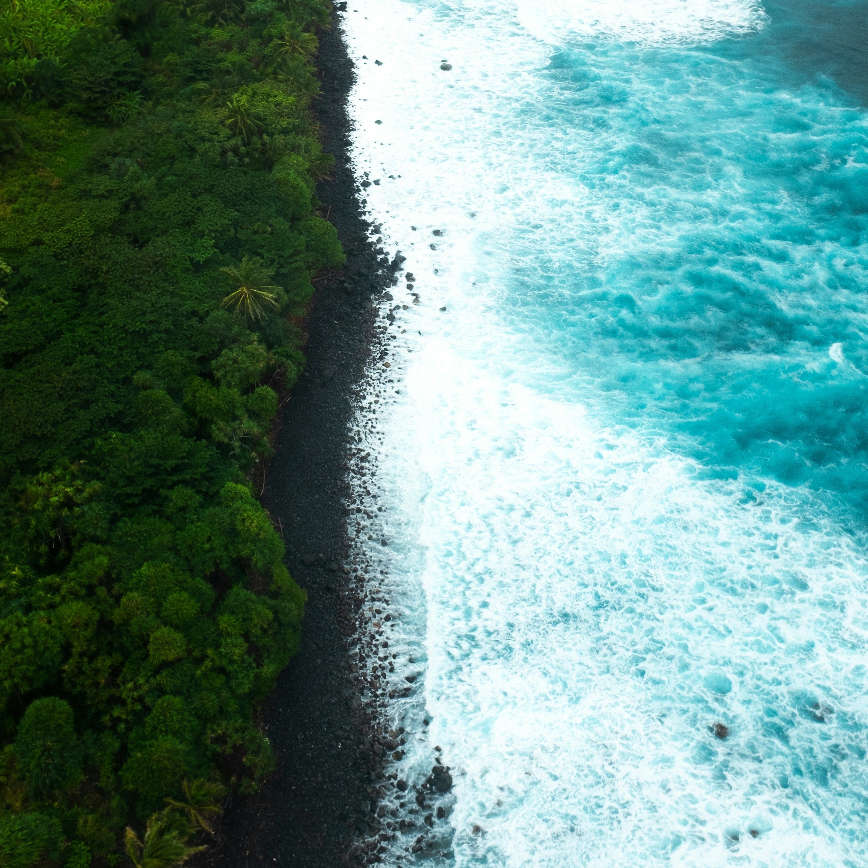 aerial photo of the coast of Kona in Hawaii